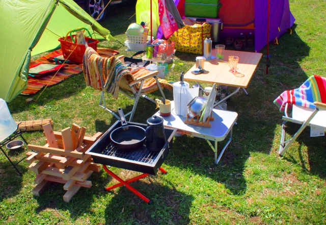 夏のレジャーグッズ、どこに片づけてる？季節もの収納のコツ【神戸市で注文住宅ならアシスト】